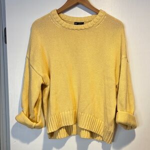 GAP Women's Yellow Crew Neck Sweater
